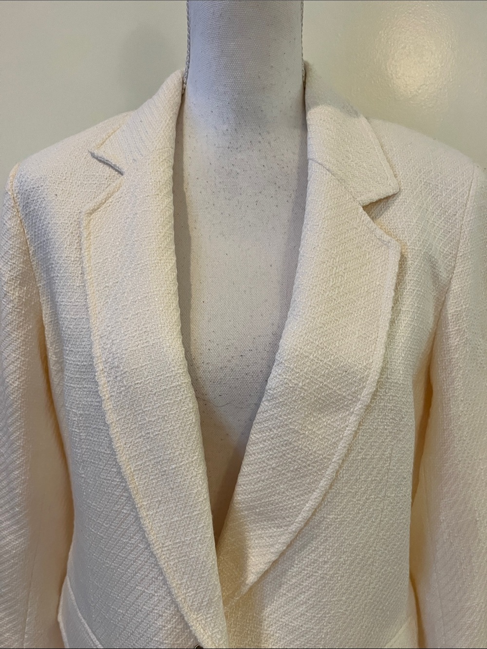Bar III Cream Single-Button Textured Blazer - Picture 2 of 11